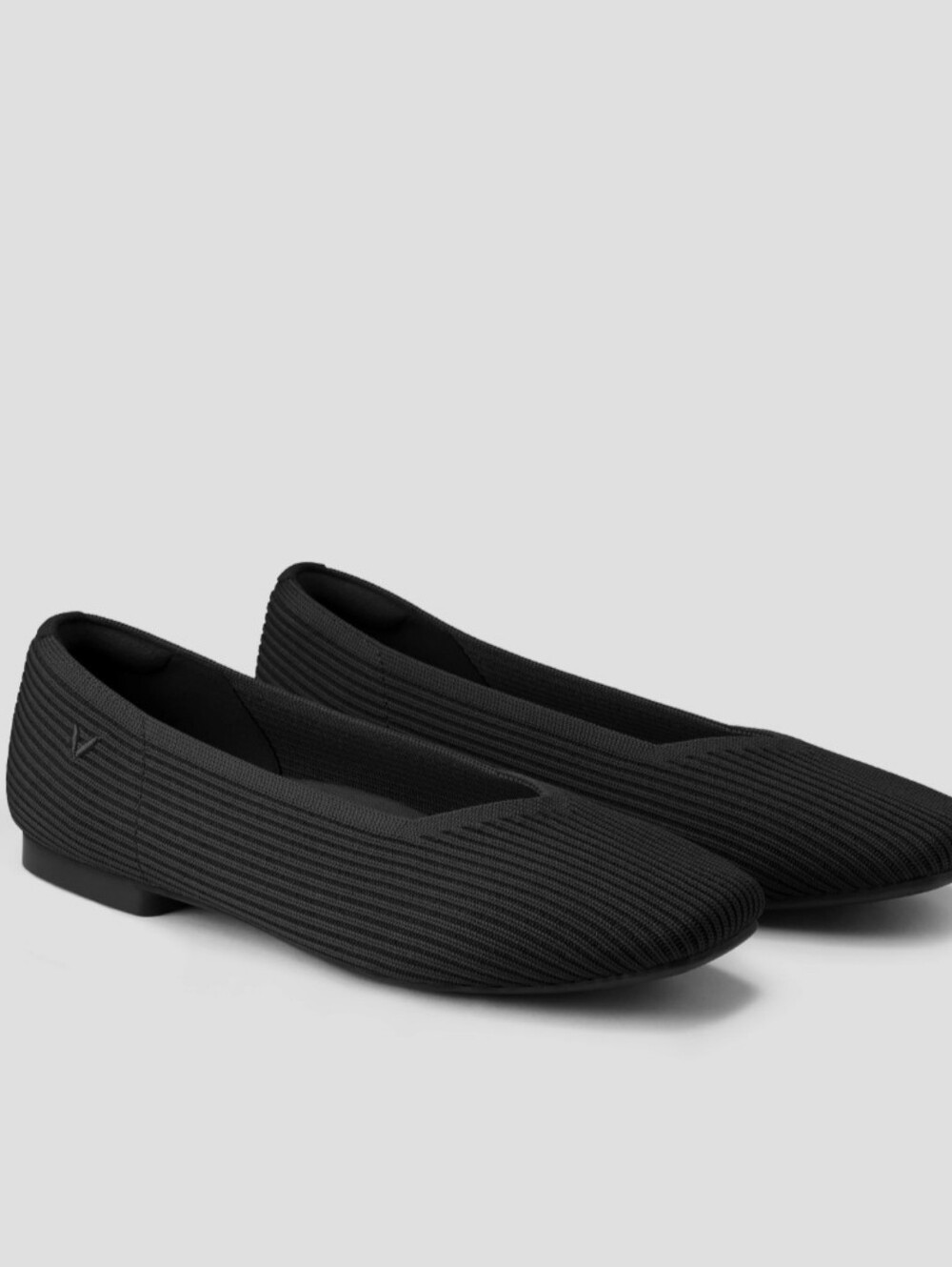 Vivaia Square-Toe V-Cut Flats (Margot 2.0) Black Sz EU 40.5 Wide US 9-9.5 Wide